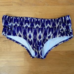 Athleta Bikini Bottoms XS Purple Full Coverage